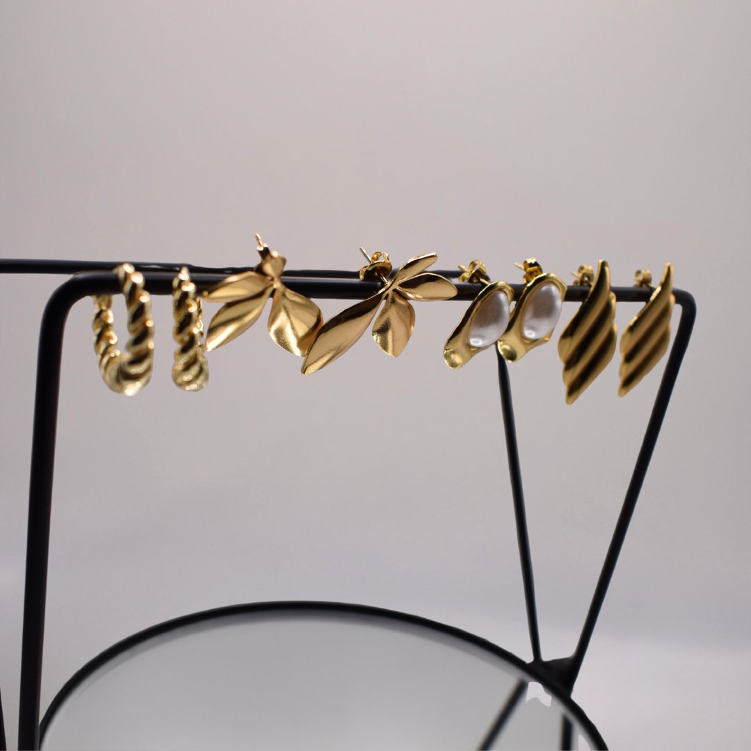 Aretes dorados