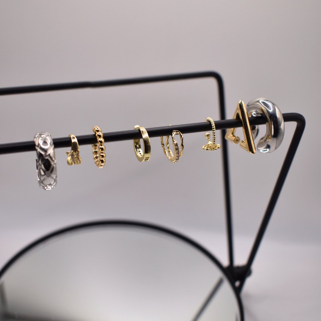 Earcuffs