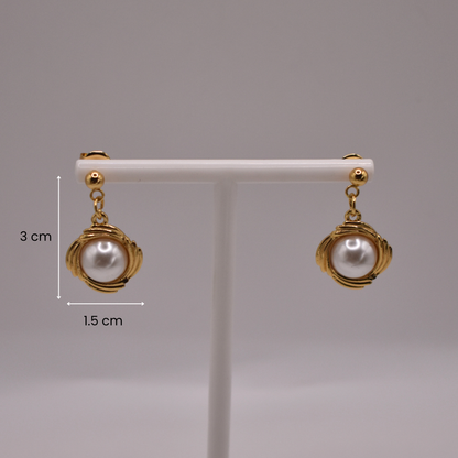 ARETES ANGIE