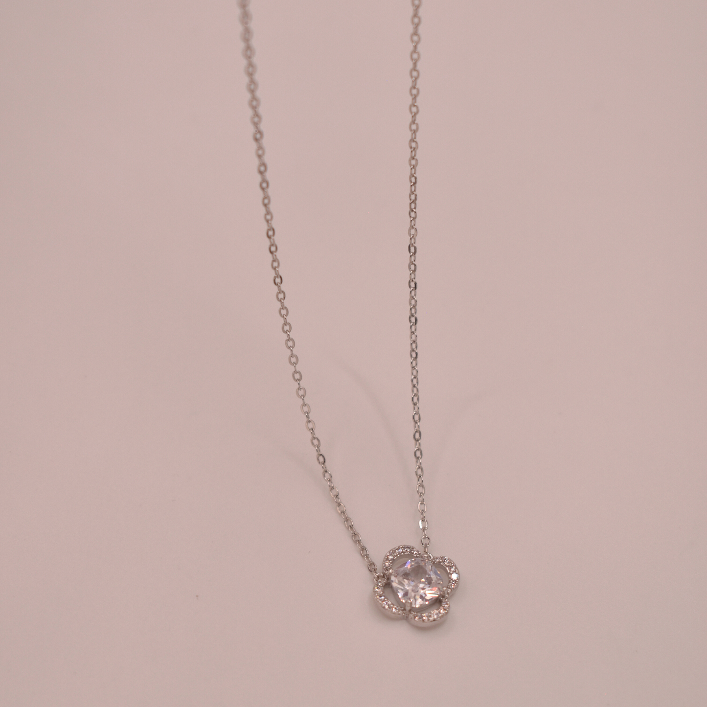 COLLAR ATENEA